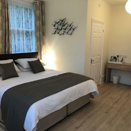 Good Intent Rooms Waltham Abbey Buitenkant foto