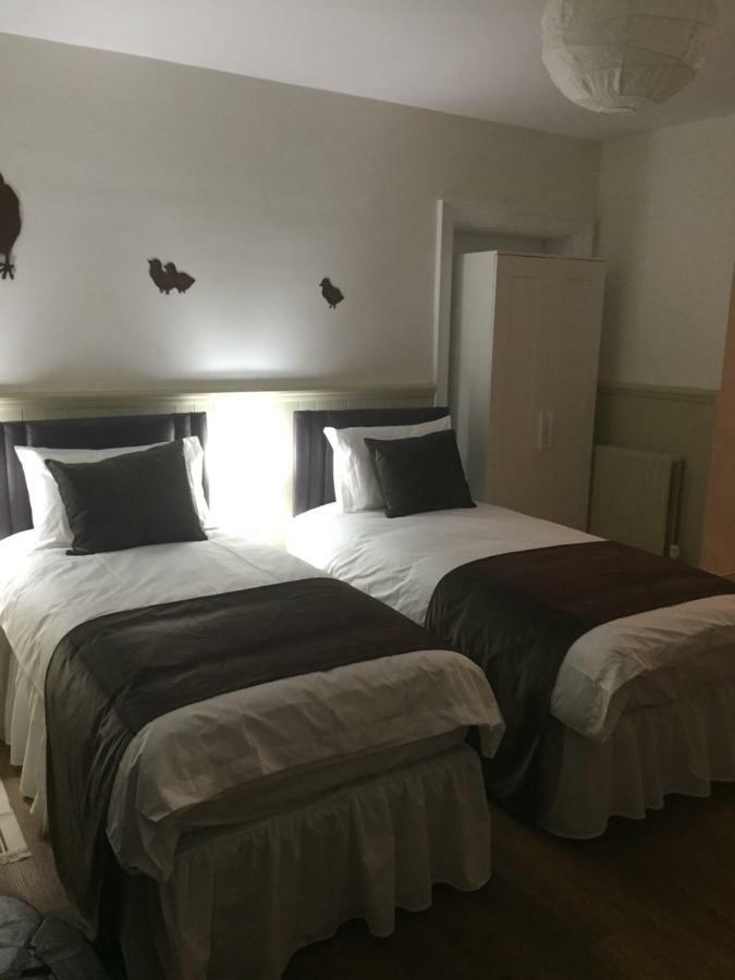 Good Intent Rooms Waltham Abbey Buitenkant foto